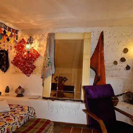 Sihirbazin Evi Homestay